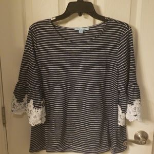 She & Sky striped top